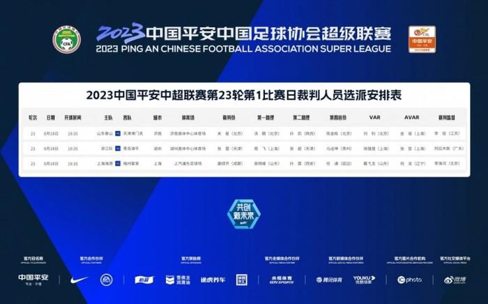 在迷雾一般的局中局里，曹炳琨饰演的李军反复受挫，紧皱的眉头暗示他心中的不甘，暗自对自己说，输了这么多次，也该让我赢一回了